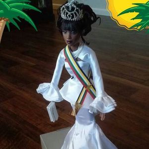 Meet your Posher, Yvonne